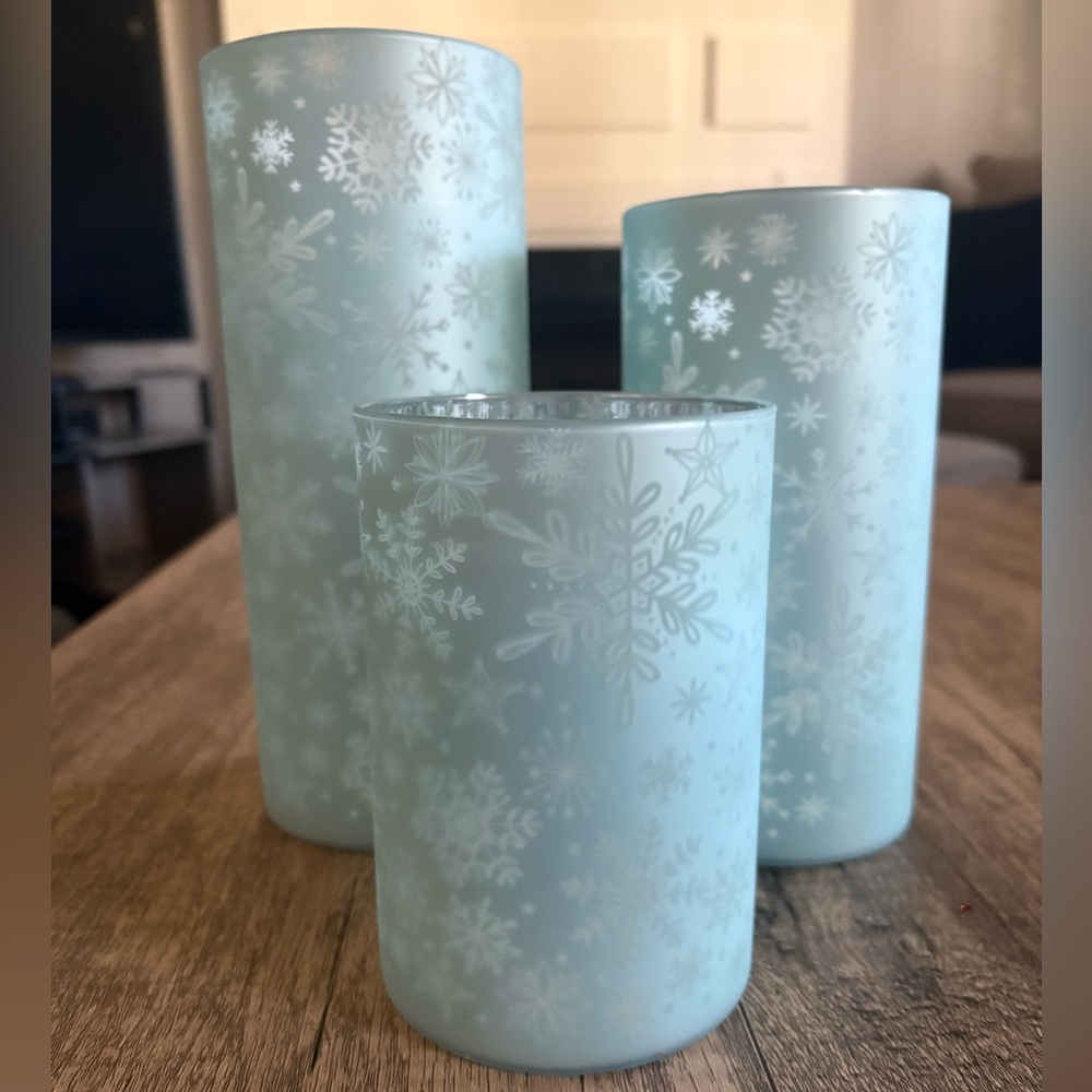 Valerie Parr Hill Snowflake Patterned Hurricanes with Fairy Lights